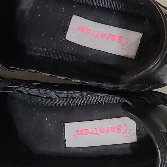 Baretraps Ulricka black basketweave wedges size 8.5 - Picture 6 of 10